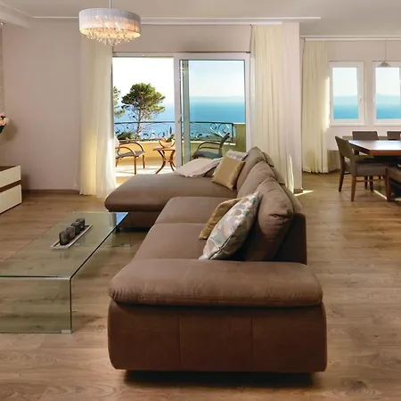 Vakantiehuis Beautiful In Veliko Brdo Makarska